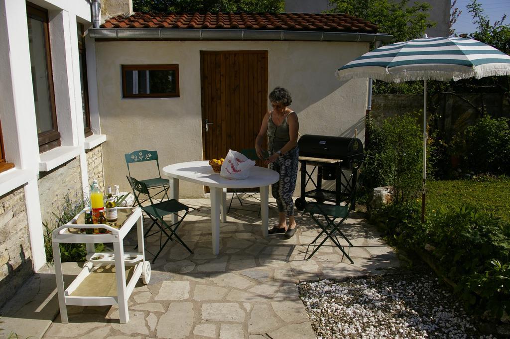 Gite Chez Jo Longchamp-sur-Aujon Exterior foto